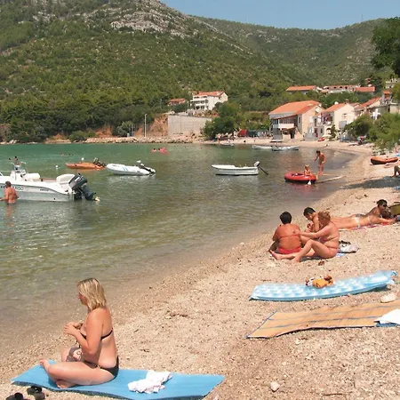 - 07 Διαμέρισμα