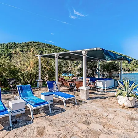 2 Bedroom Beautiful In Apartman